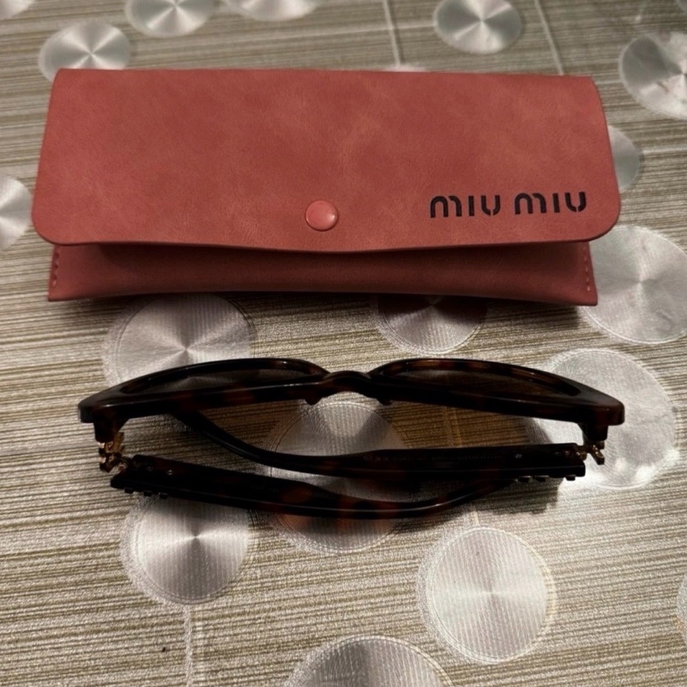 Miu Miu Brown Sunglasses with Pink Case - Picture 5 of 5